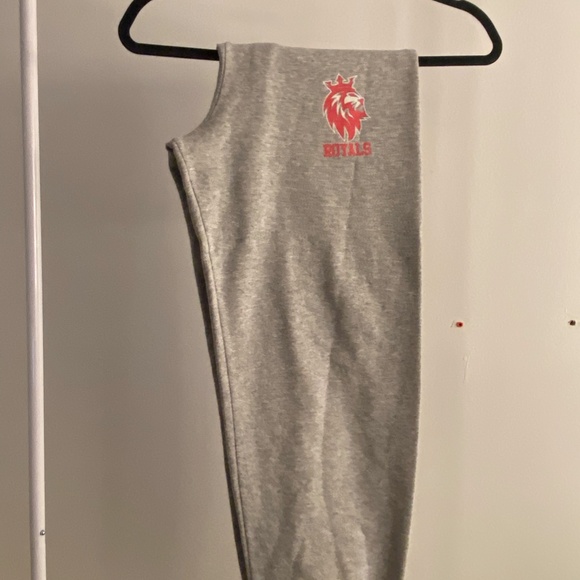 Comfy Sweatpants - Picture 4 of 4